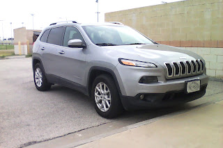 2016 Jeep Cherokee Latitude pre-lift