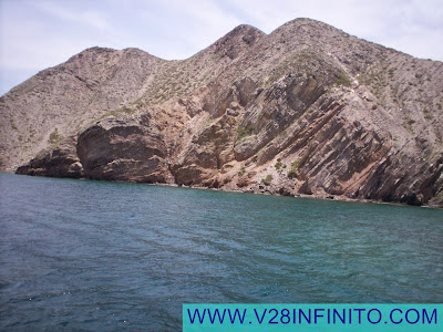 imagen Tours de isla en yate mochima