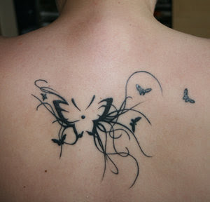 Upper Back Tattoo Ideas With Butterflies Tattoo Designs Especially Picture Upper Back Butterflies Tattoos For Women Tattoo Gallery 6