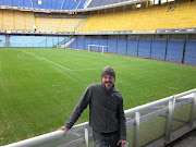 At La Bombonera (Boca Juniors): Panoramic view of the stadium: