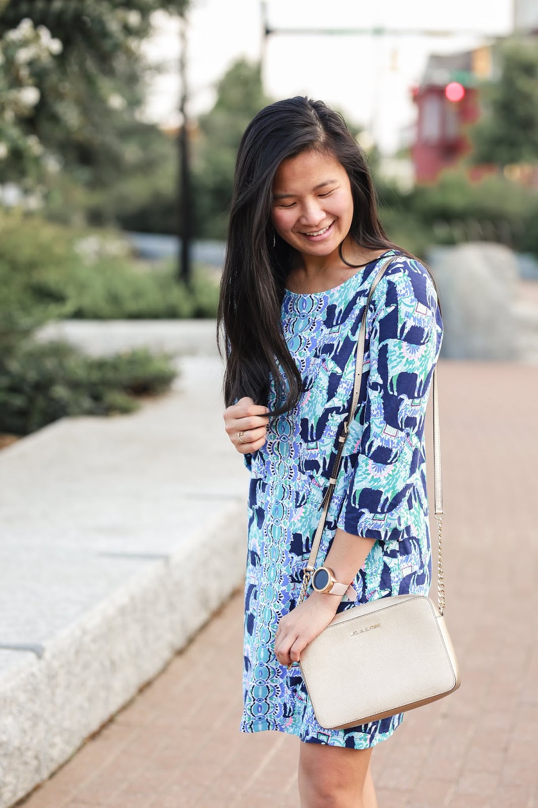 lilly pulitzer bay dress in alpaca my bag | Wearing Lilly Pulitzer in the fall