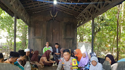 Bhabinkamtibmas Desa Bagik Papan Adakan Sarapan Bersama  Anak Yatim dan Orang Tua Jompo