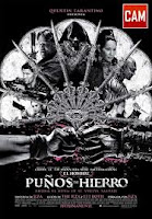 el hombre de los puños de hierro poster