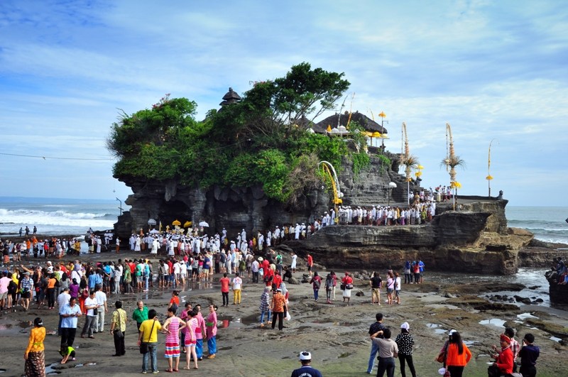  Pantai Tanah Lot  Hal Menarik Informasi