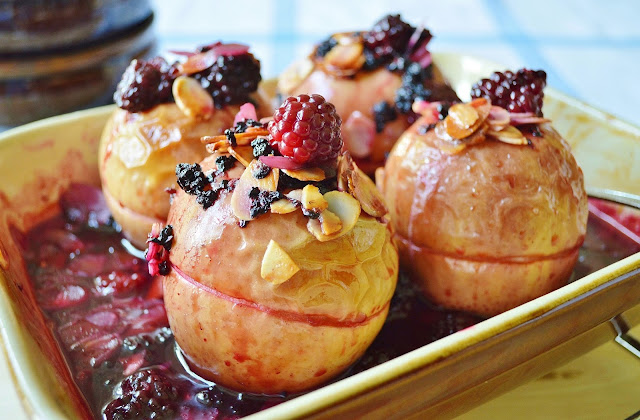 Blackberry Stuffed Baked Apples