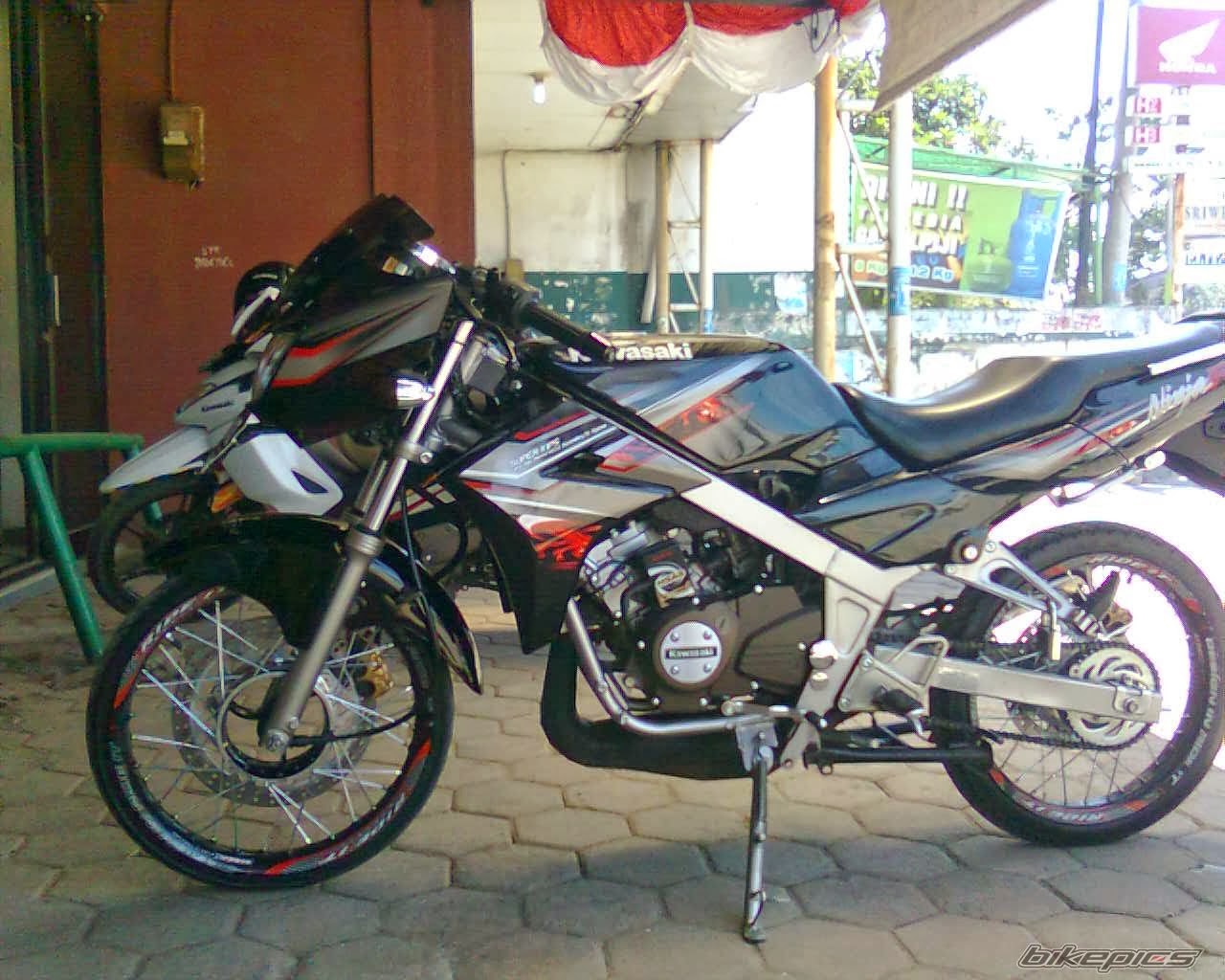 Modifikasi Ninja Rr Velg Jari Jari Hijau 2014 Images