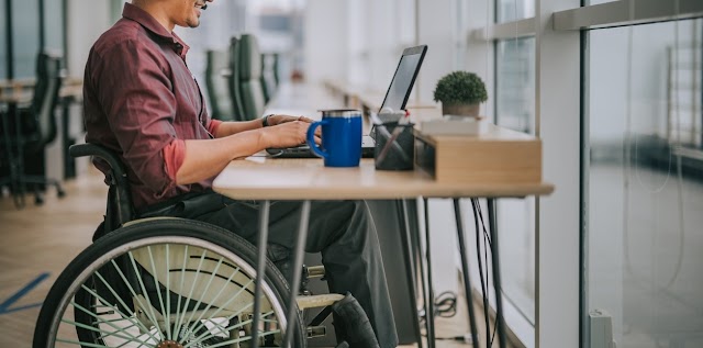 Modifiche al rapporto di lavoro per il lavoratore con disabilità e il familiare che assiste