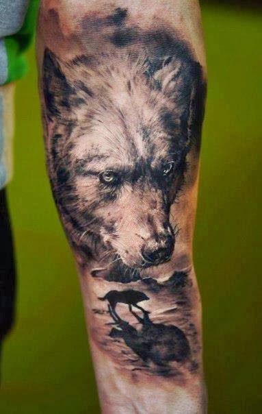Realist 3D wolf on the arm 