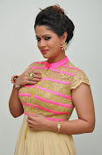 Shilpa Chakravarthy new glam pics-thumbnail-50
