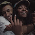 Meno Felps & Caio Shock reforçam sintonia com o audiovisual "Quarto"