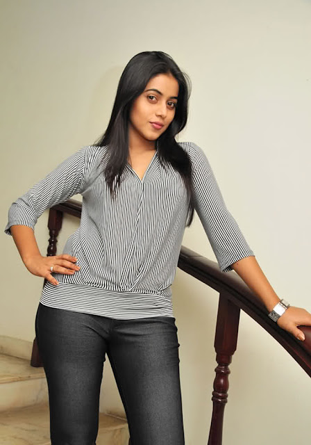 Poorna Tamil Seen On www.coolpicturegallery.us
