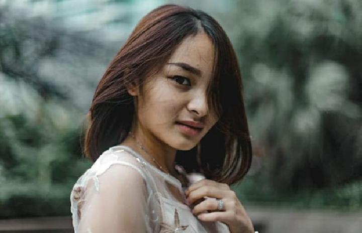 Pamannya Meninggal karena Covid-19, Revina VT Amuk Artis-artis yang Remehkan Corona, naviri.org, Naviri Magazine, naviri majalah, naviri