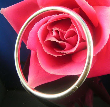 Silver round bracelet