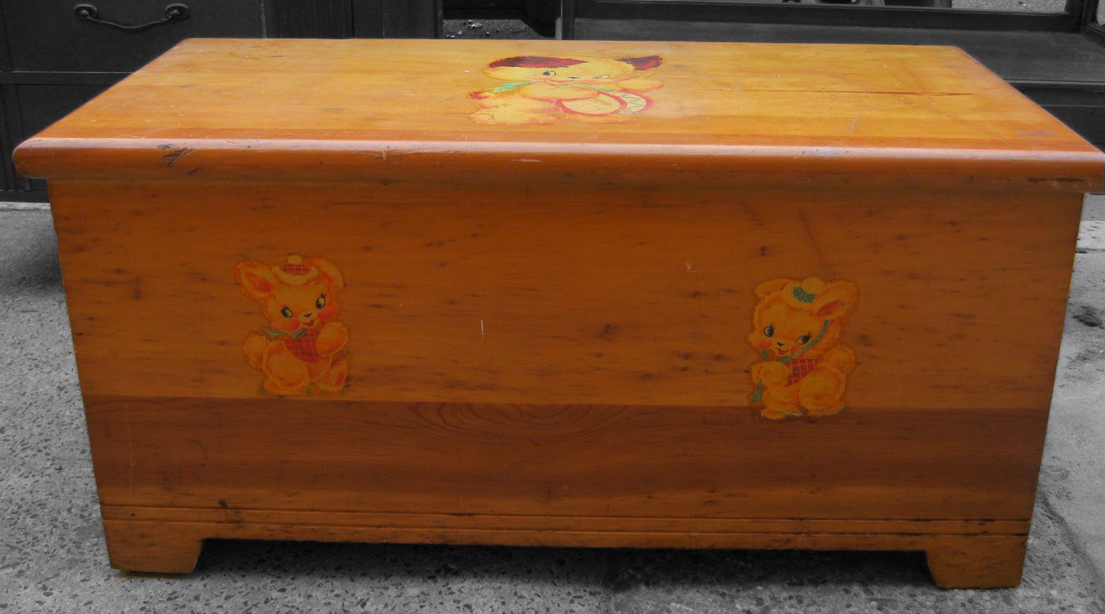 Wood Toy Chest