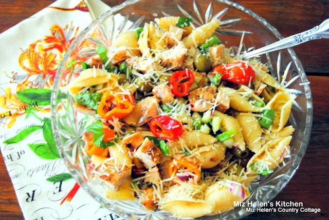 Italian Chicken and Pasta Salad at Miz Helen's Country Cottage