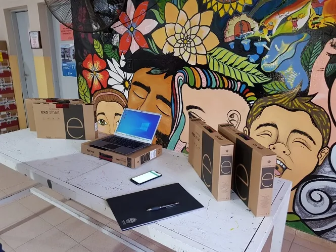 La DGE entregó 500 computadoras en municipios de la provincia