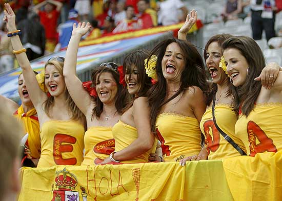 Resultado de imagem para chicas espaÃ±olas futbol