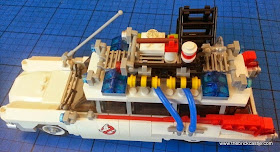 The LEGO Ghostbusters Ecto-1 Car and Minifigures set 21108 vehicle roof