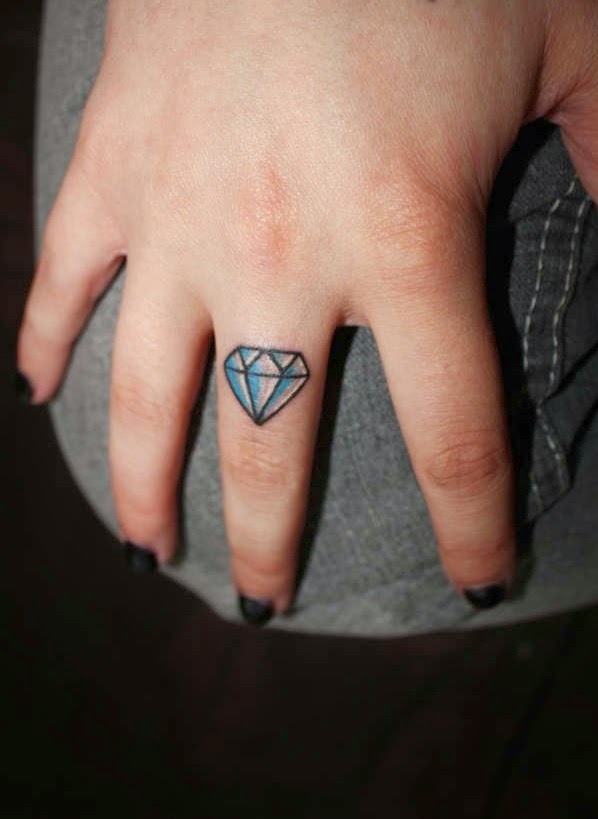 TATUAJES DE DIAMANTES Y SIGNIFICADO