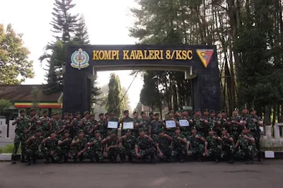 Apresiasi Komandan Kompi Kavaleri 8 Kostrad Terhadap Prajurit Berprestasi