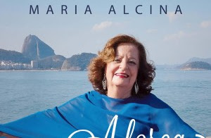 Fadista Maria Alcina e jornalista fazem apresentação pública de livro com show no RJ