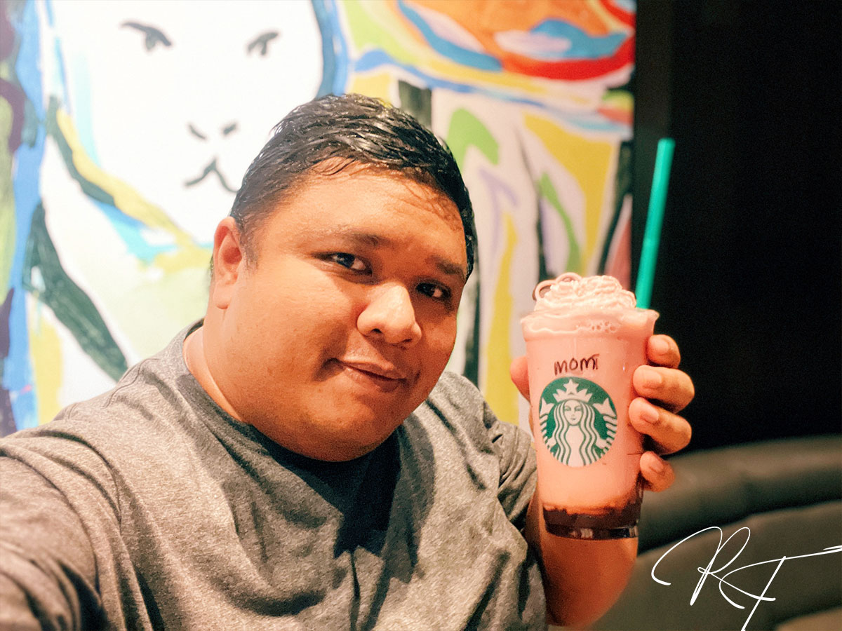 Cuba Menu Starbucks - BLACKPINK Strawberry Choco Cream Frappuccino®