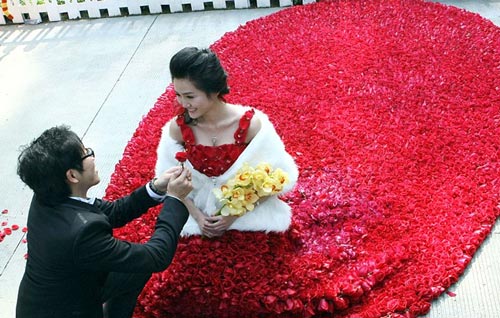 Gaun Pengantin Paling Unik dan Aneh di Dunia Kejadian 