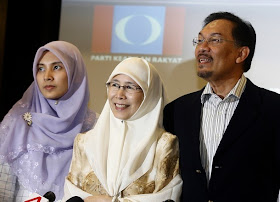 Ketua Umum PKR Datuk Seri Anwar Ibrahim, Wan Azizah Nurul Izzah