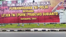  Puluhan Ribu Pendukung Prabowo Banjiri Jogja Expo Centre