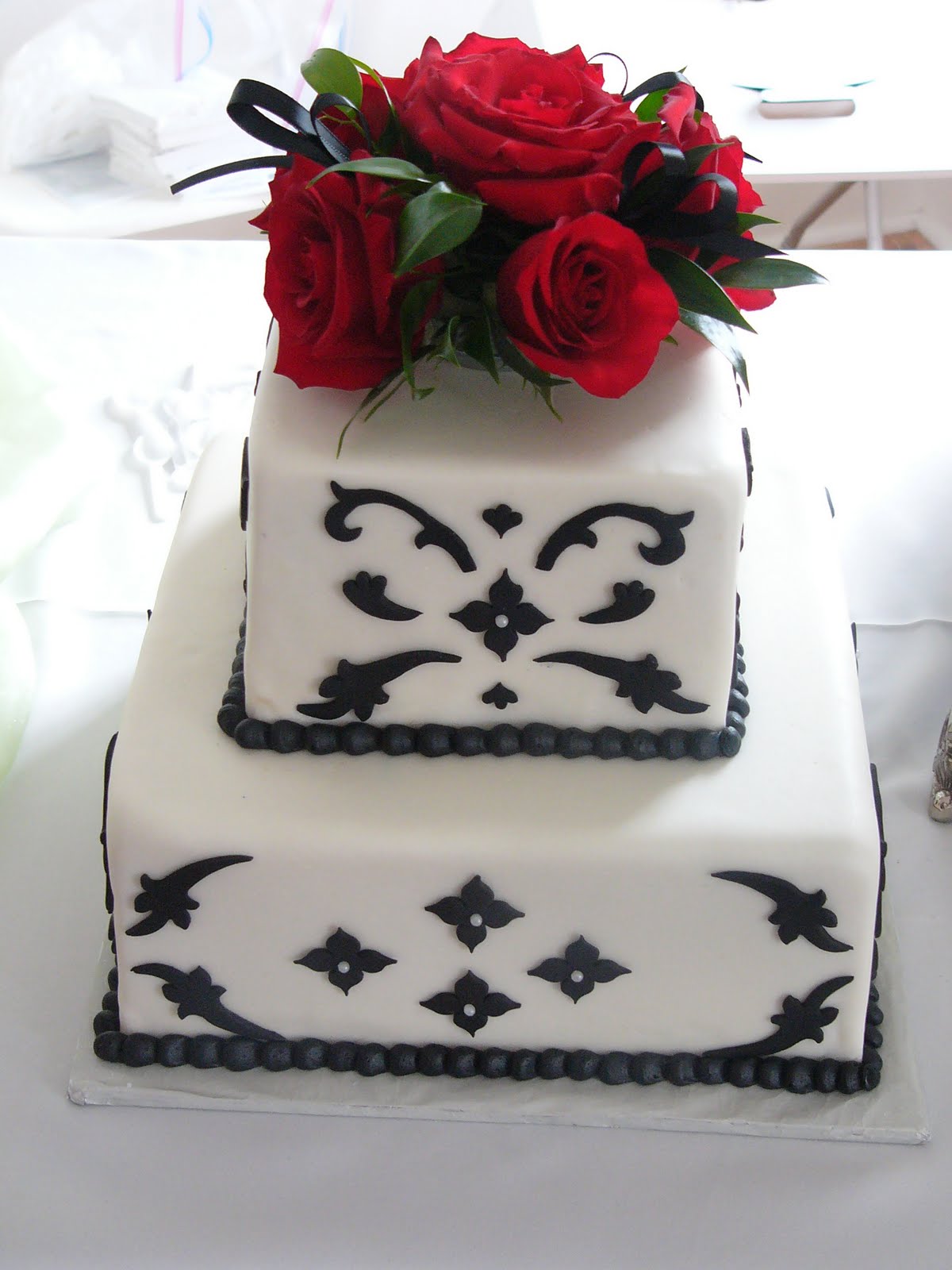 beautiful wedding cake