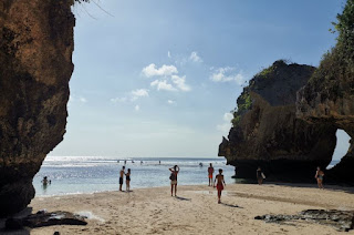 Suluban Beach o Blue Point Beach. Isla de Bali, Indonesia.