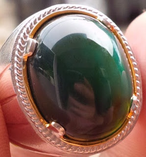 Perbedaan Batu Akik Bacan Doko Dan Bacan Garut