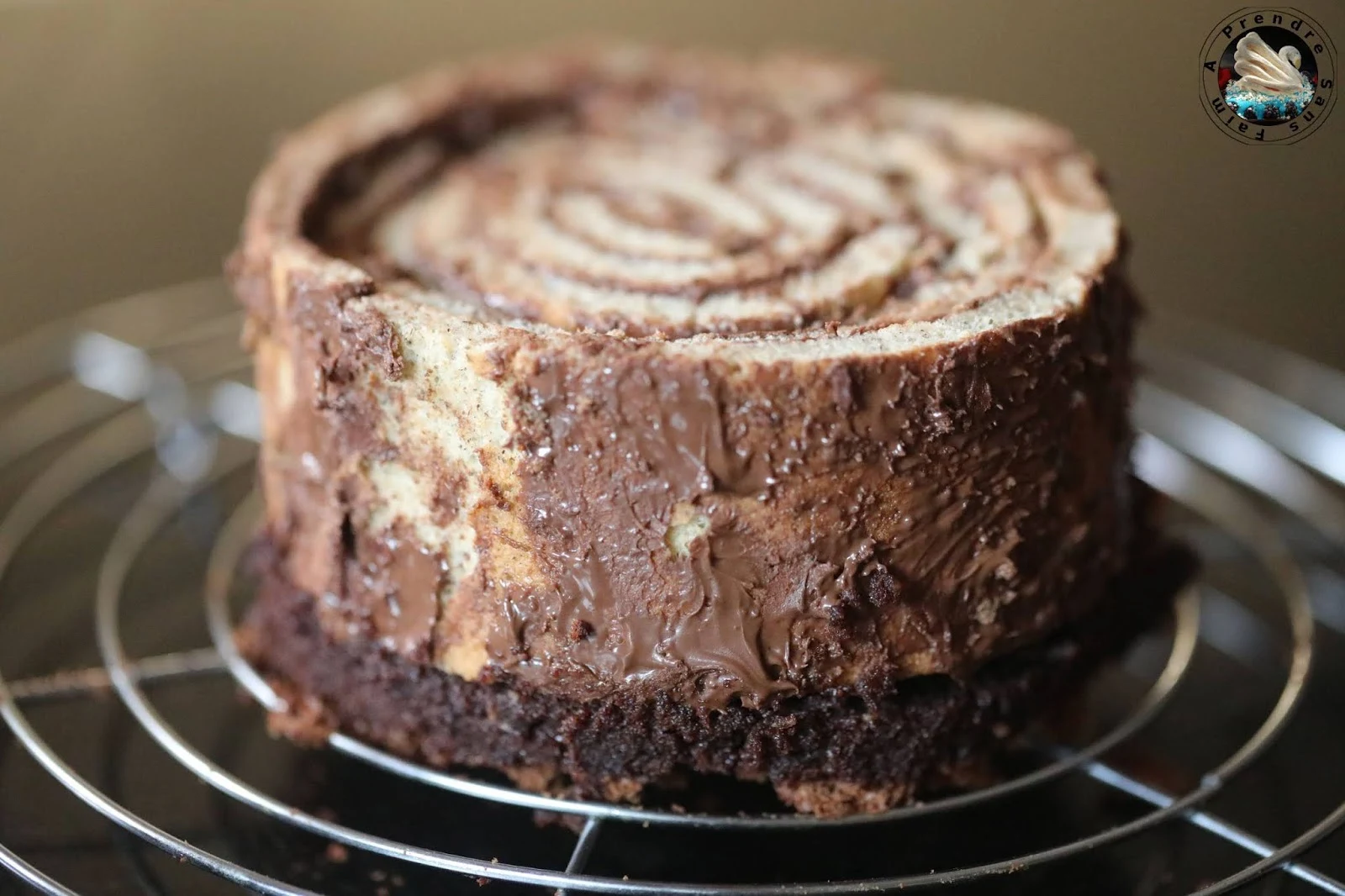 Gâteau vanille Nutella, praliné aux noisettes et crème à la  fleur d'oranger (pas à pas en photos)