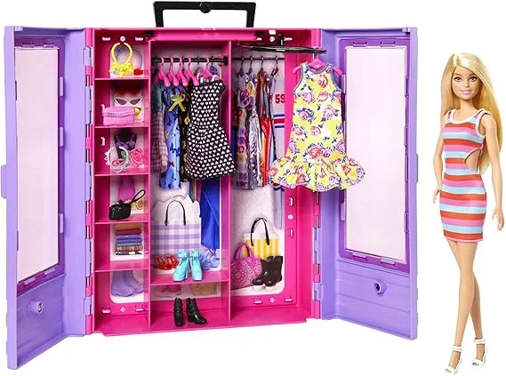 Fashionistas Ultimate Closet with Clothes