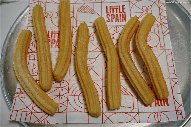 Churros del Mercado Little Spain en Nueva York