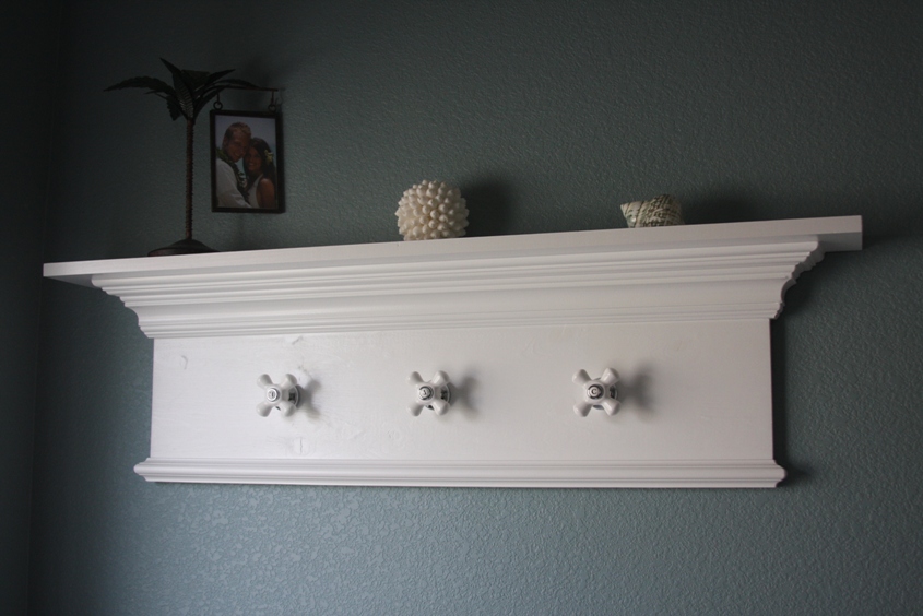 AsSimpleAsICanBe: Custom Bathroom Shelf / Towel Rack