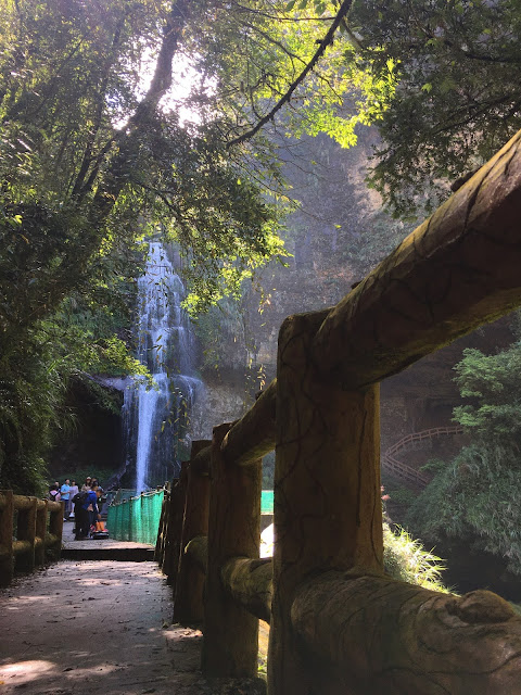 Songlong Waterfall 松瀧岩瀑布, Shanlinxi National Forest Recreation Area, Nantou, Taiwan