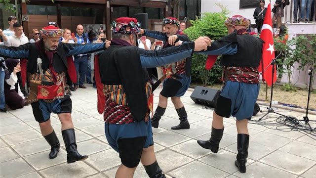 Θεσσαλονίκη: Χαρές και πανηγύρια από Τούρκους την ημέρα μνήμης της Γενοκτονίας των Ποντίων