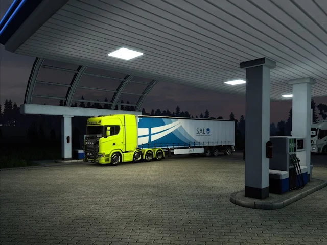 ETS2 卡車在在瑞典的加油站入油