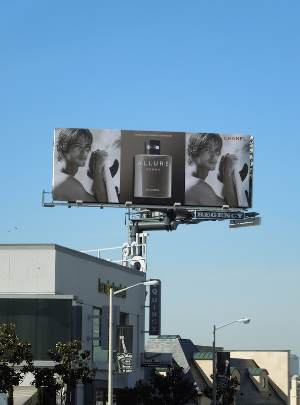 Allure Homme Sport Chanel billboard