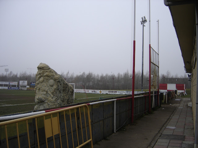 Campo de Fútbol de Puente Castro | Campo de césped natural + artificial en León | Fotos antiguas 