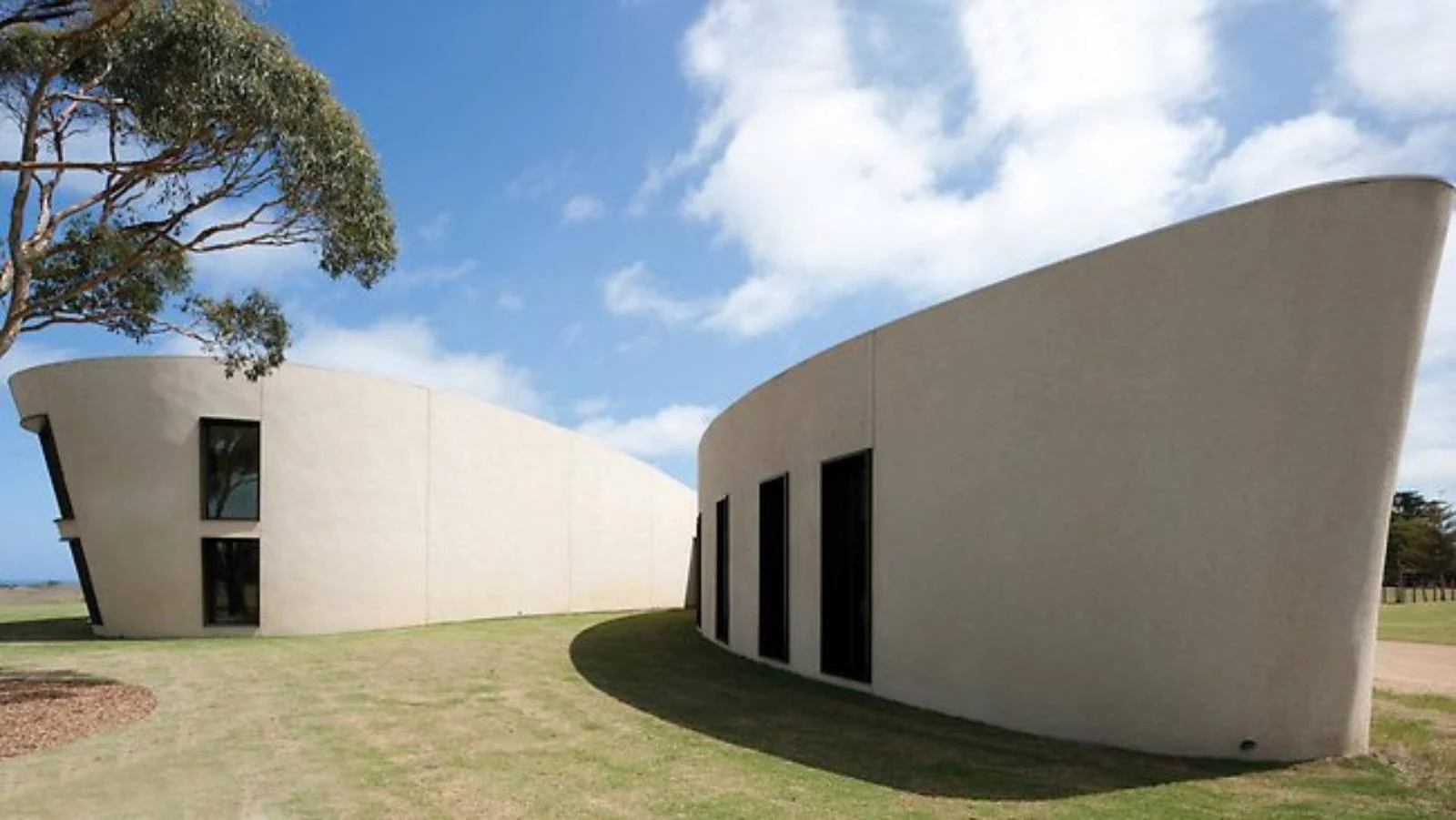 06-Flinders-House-by-Wood/Marsh-Architecture