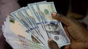 Again; Naira Crashes To ₦800 Per Dollar