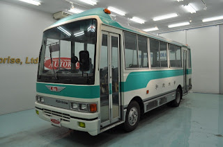 1993 Hino Rainbow for Tanzania