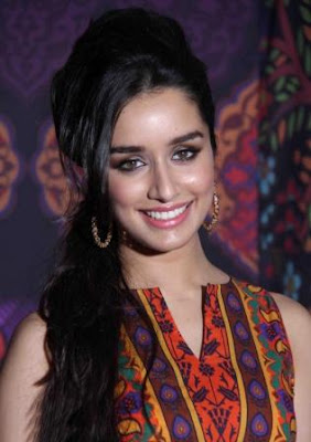 Bollywood Actress Shraddha Kapoor Hd Wallpaper 26