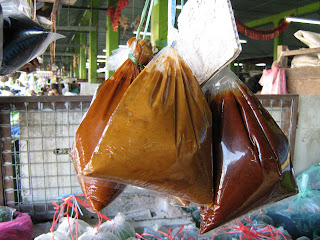 DAYANG KEK LAPIS SARAWAK: Selorot,Kueh Pasong & Tapei