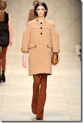 Burberry Prorsum Fall 2011 Ready-To-Wear Runway Photos 27