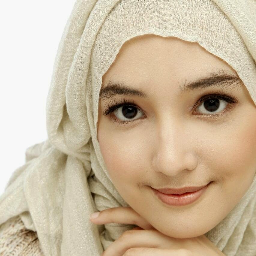 Kumpulan Foto  Artis Cantik Berjilbab  Anna Gilbert aka 