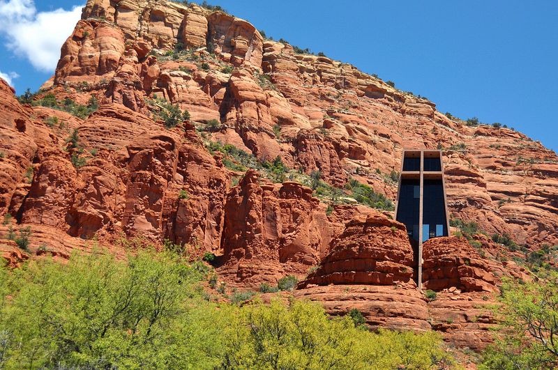 chapel-of-holy-cross-sedona-8