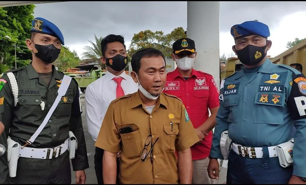 Tinjau Stok BBM Jelang Idul Fitri, Polres Simeulue dan Disperindag Sidak SPBU